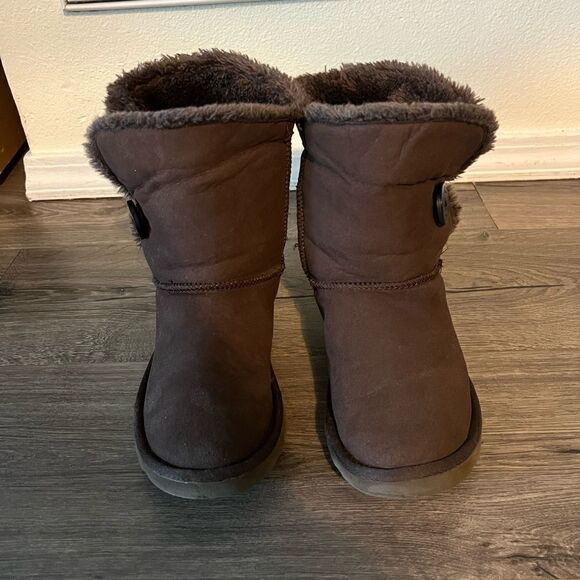 Ugg Australia Classic Short Brown Women Boots size 7 - Picture 3 of 7